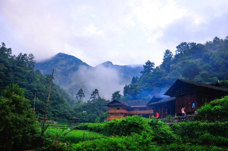 二酉山风景区-图1