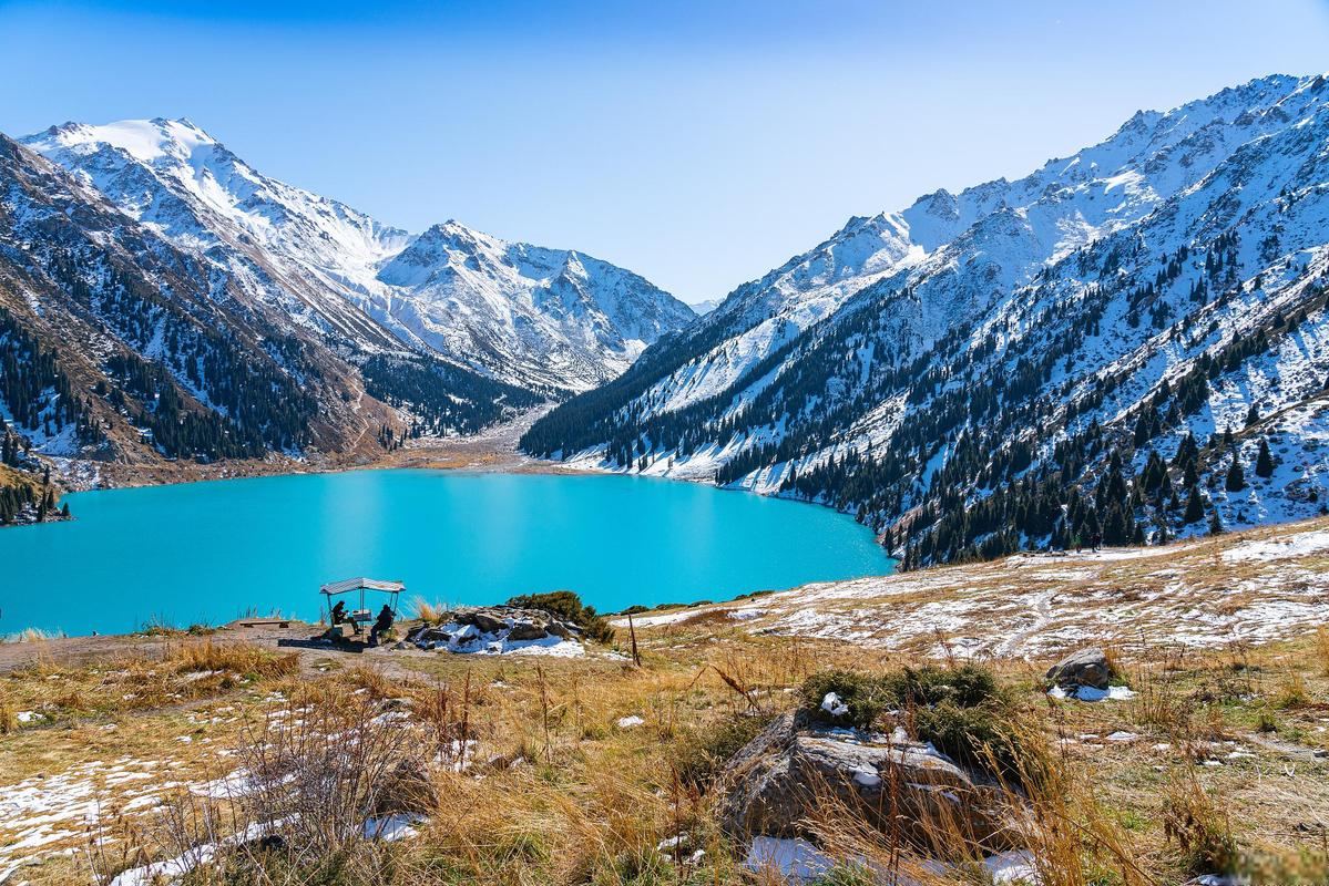 天山天池山风景区-图1