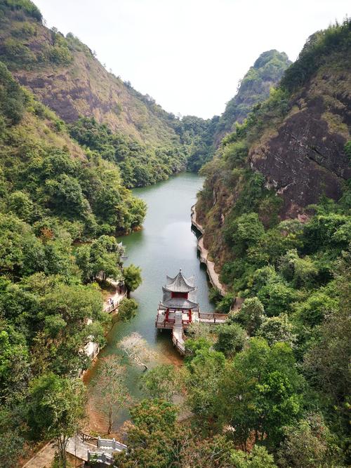 大河背风景区-图1