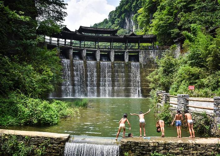 苗王谷风景区-图3