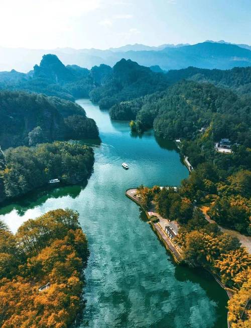 龙岩石门湖风景区-图1