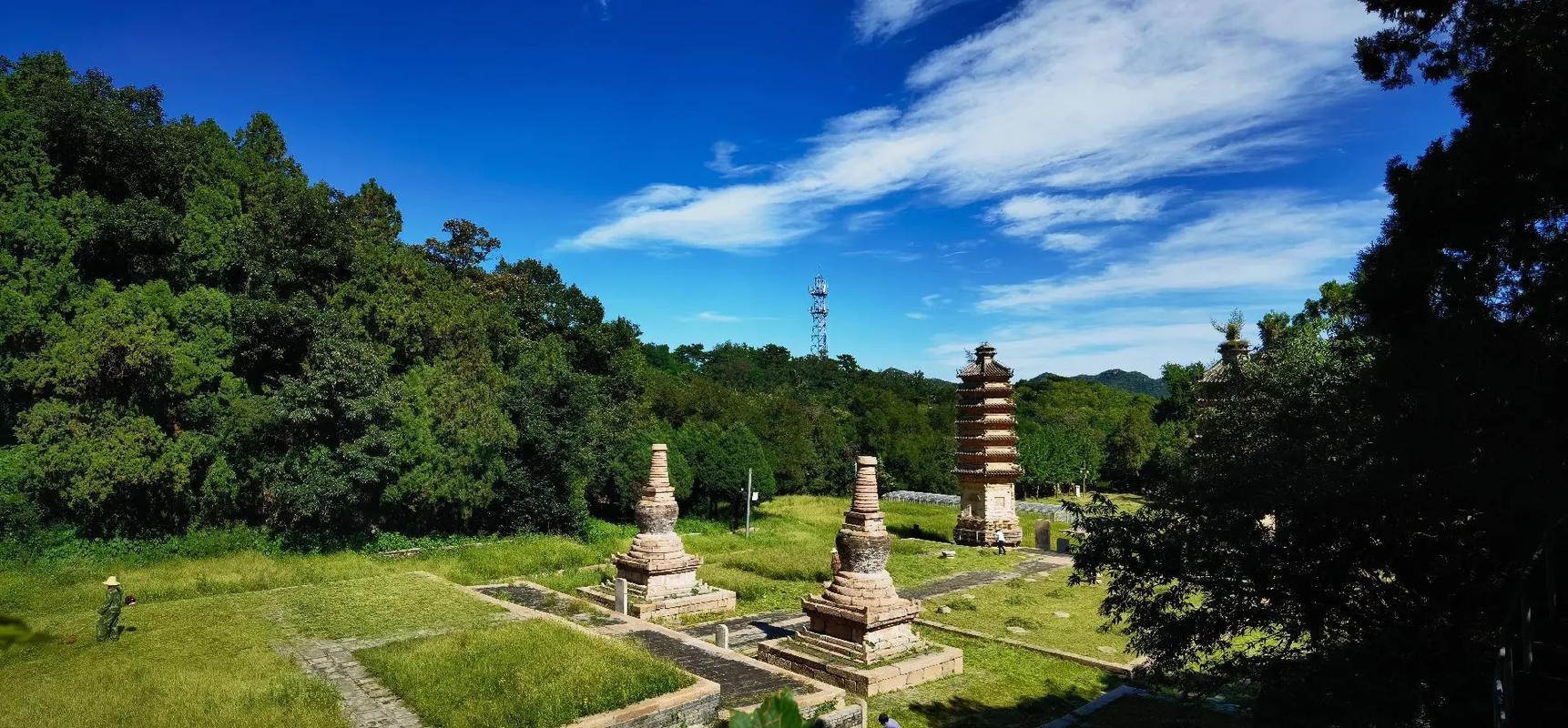 银山塔林风景区-图3