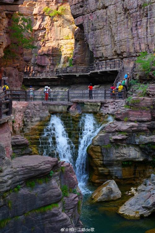 石山风景区-图1