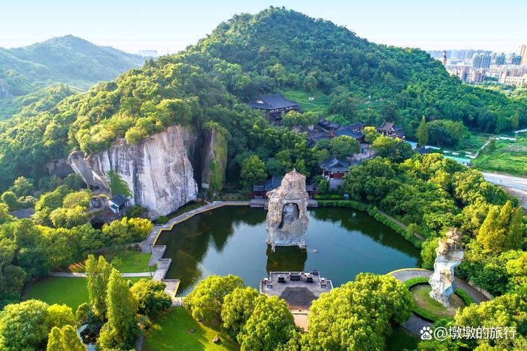 石山风景区-图2