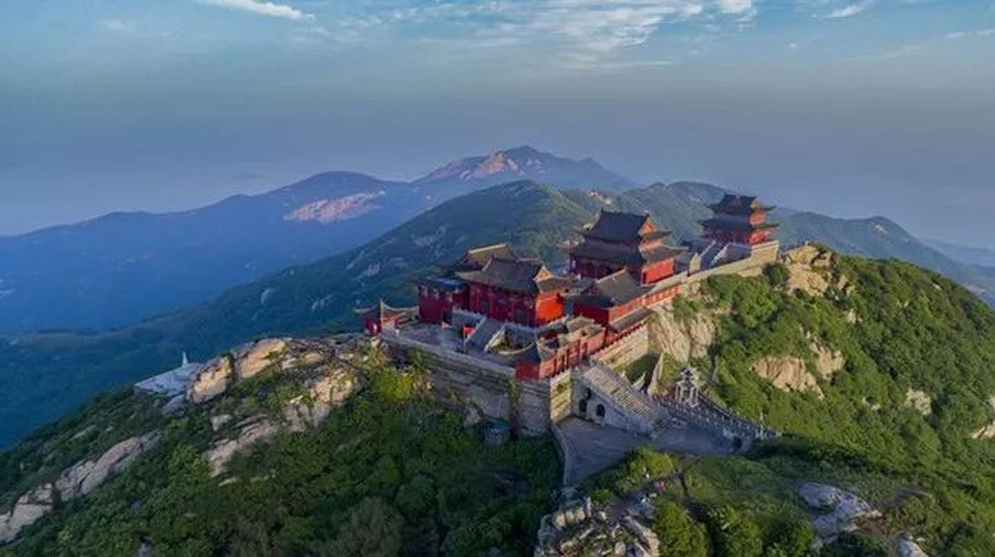 太白顶风景区-图1