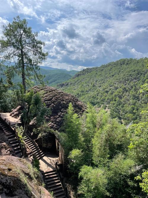 剑川石宝山风景区-图1