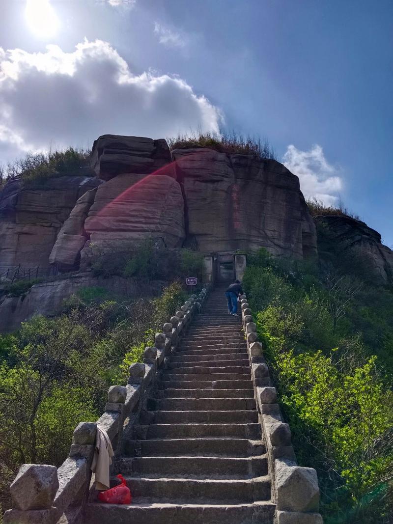 红安天台山风景区-图2