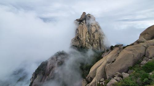 天柱山天气风景区-图3