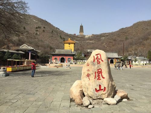 朝阳凤凰山风景区-图2