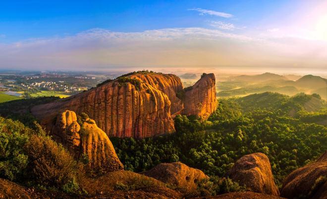 江西弋阳龟峰风景区-图1