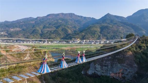 红岩岭自然风景区门票-图1