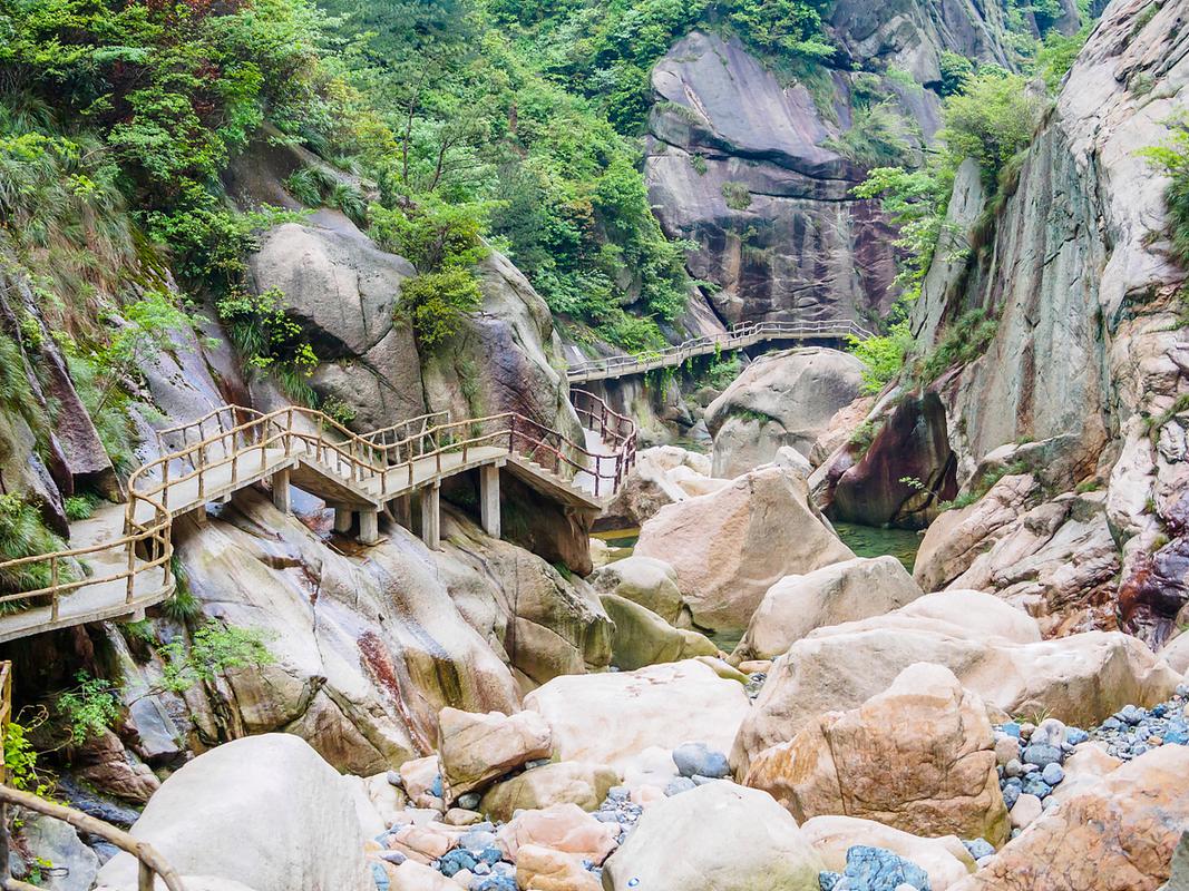 崆峒岩风景区-图2