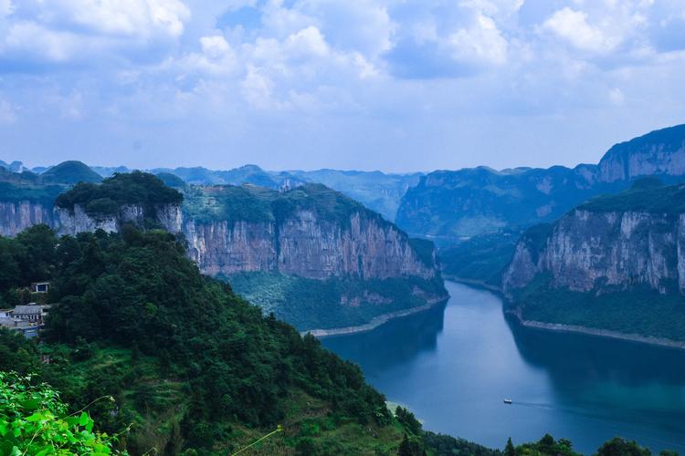 乌江百里画廊风景区-图1