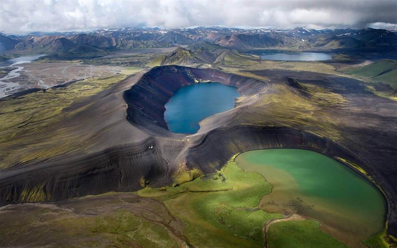 冰川火山谷风景区-图1