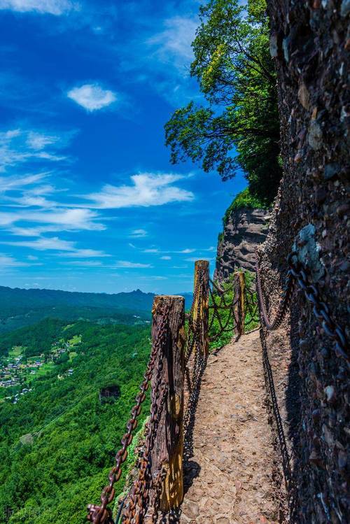 四川凤凰山风景区-图1