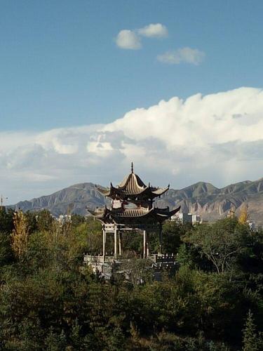 西宁九眼泉自然风景区-图1