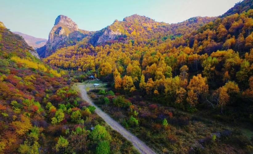 富民的风景区-图1