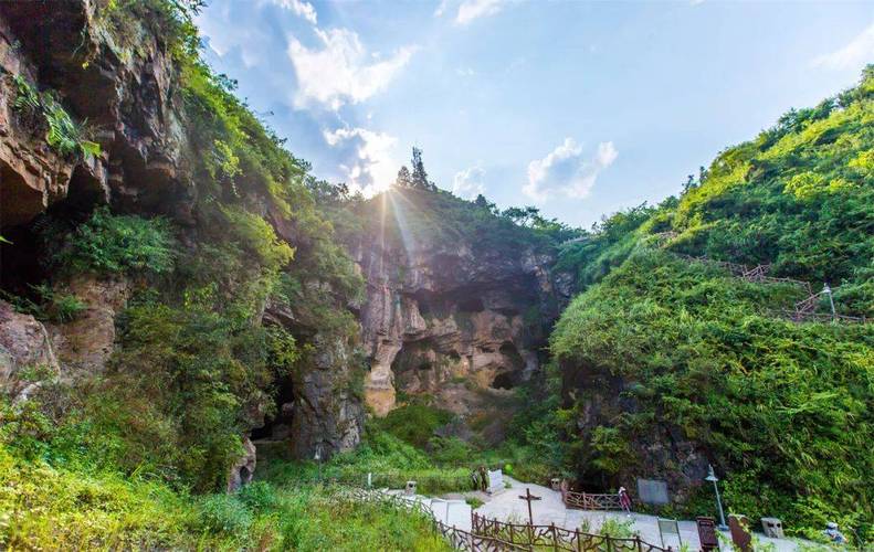 朱砂古镇风景区-图1