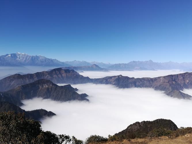 牛背山风景区-图1