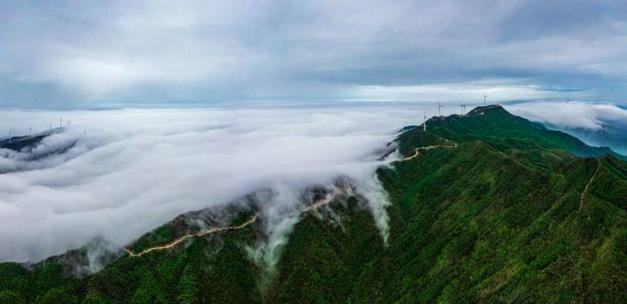 上十岭风景区-图1