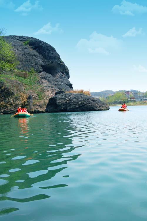 独山虎头潭风景区-图2