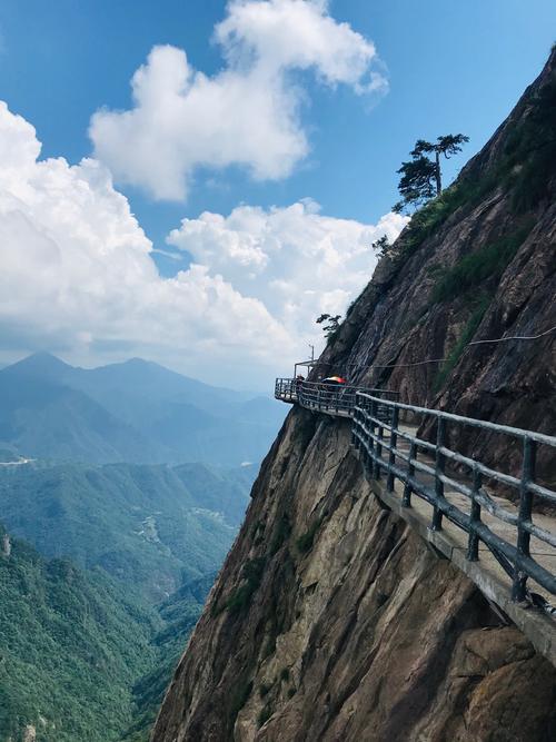 安庆岳西明堂山风景区-图2