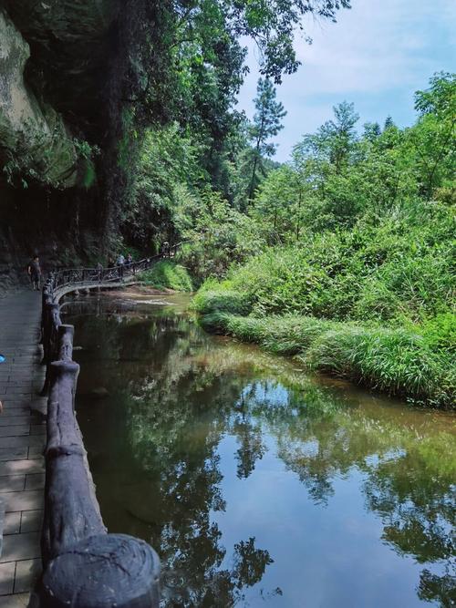 威远石板河风景区地址-图3