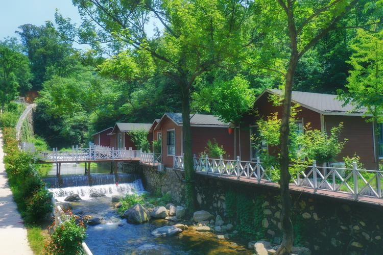 淄博鲁山风景区住宿-图1