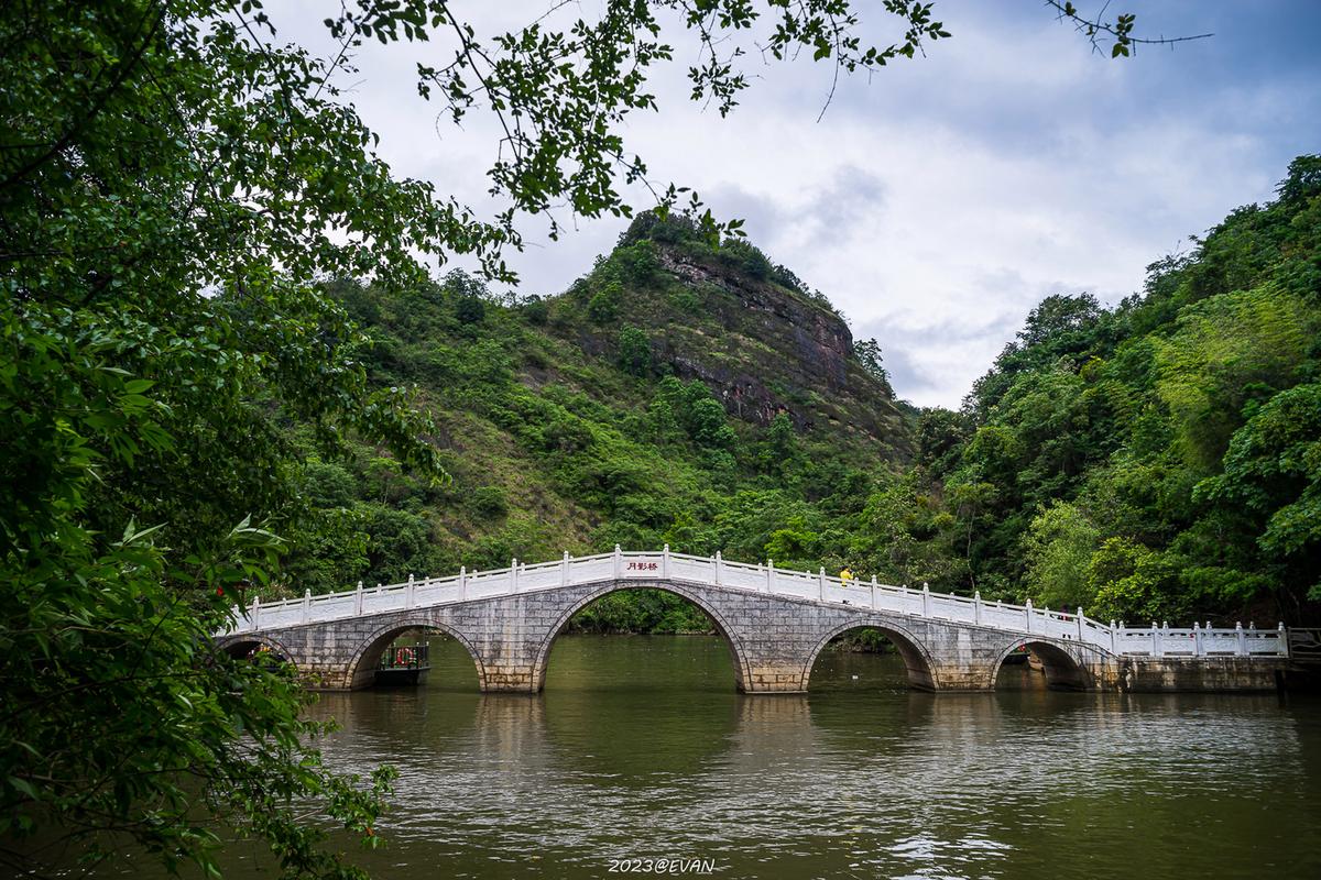 平远大河背风景区-图1