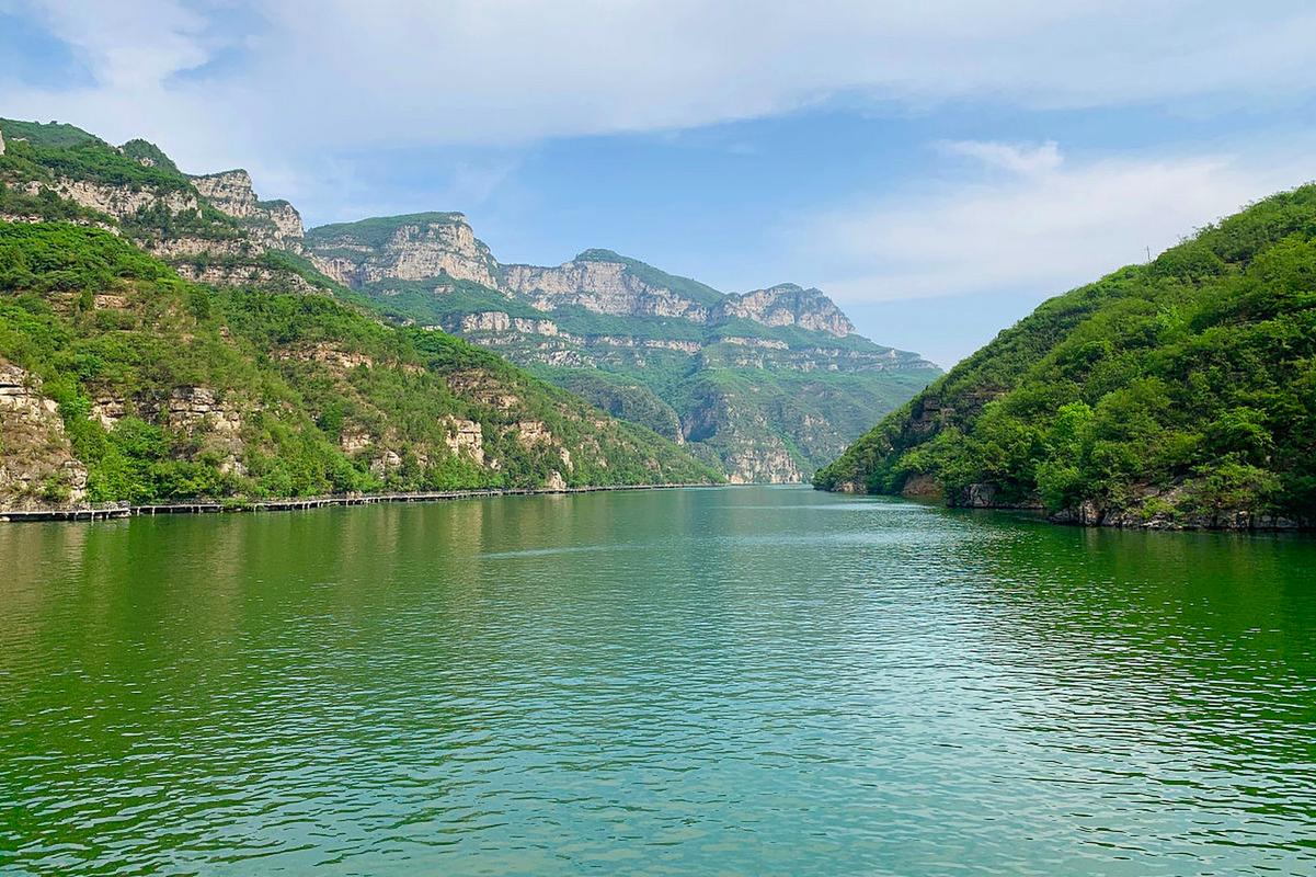 河南万泉湖风景区-图2