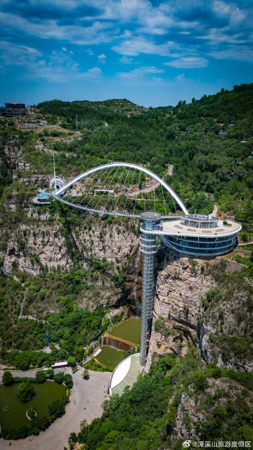 潭溪山风景区玻璃栈道-图1