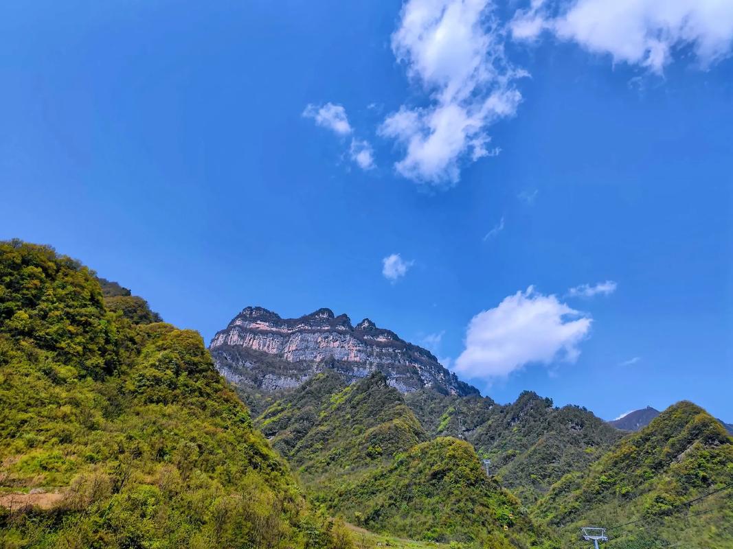 南郑县有哪些风景区-图1