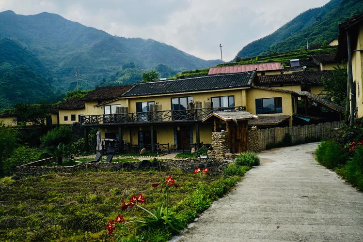 南尖岩风景区附近住宿-图2