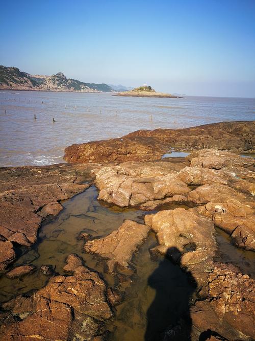 桃渚龙湾海滨风景区-图1