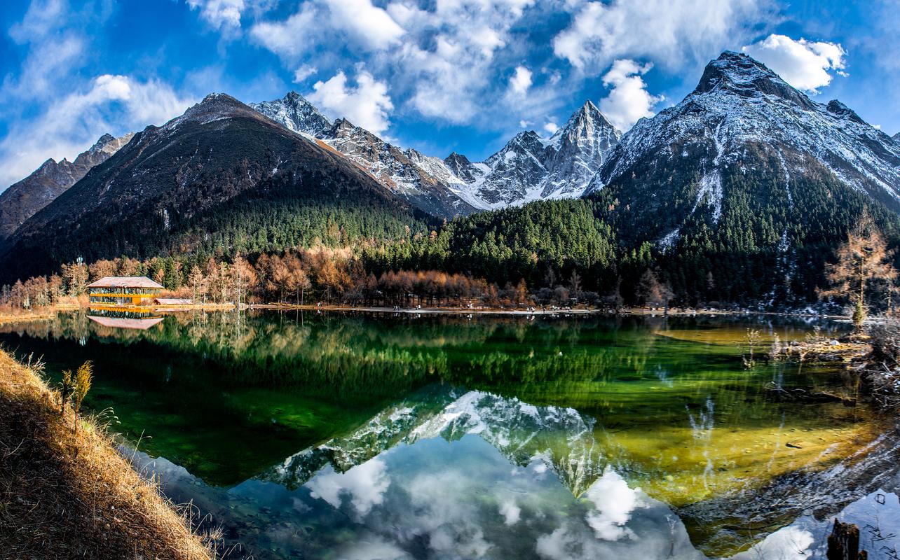 成都九龙沟风景区雪山-图1