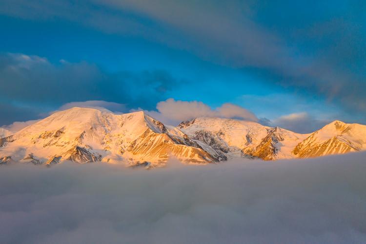 阿尼玛卿景区-图1