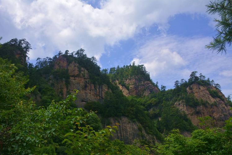 石门岩风景区-图2