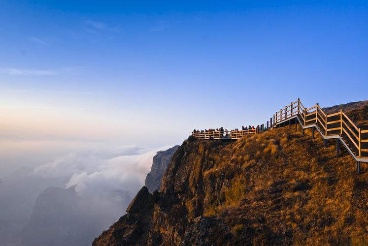 雅安轿顶山景区-图1