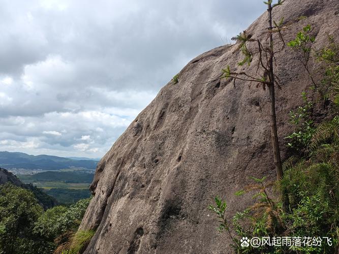 麦斜岩风景区-图3