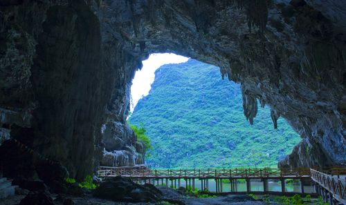 怀集燕岩风景区-图2