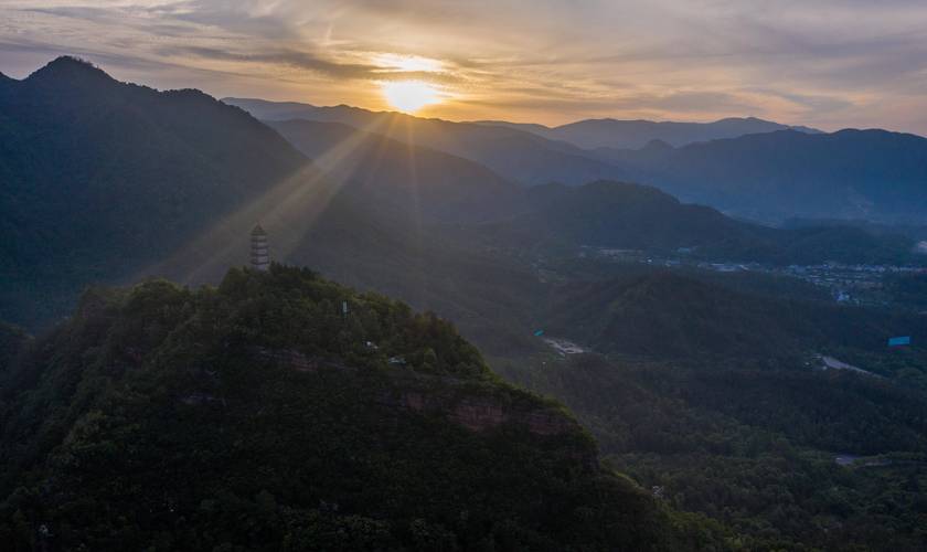 天台山风景区图片-图1