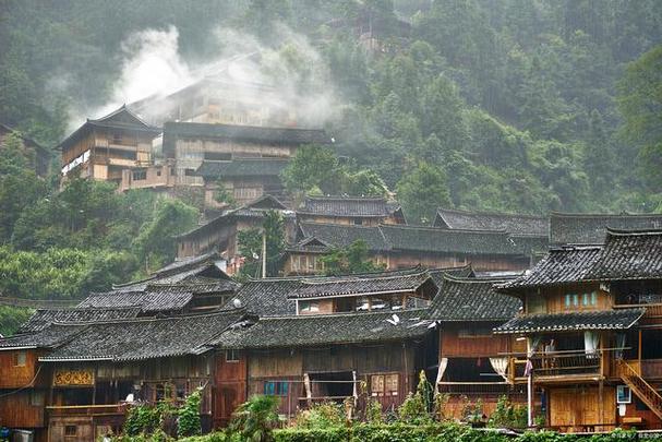 雨卜苗寨景区-图2