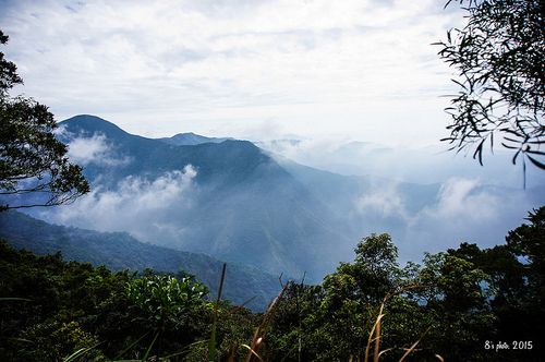 北镇吕山风景区-图1