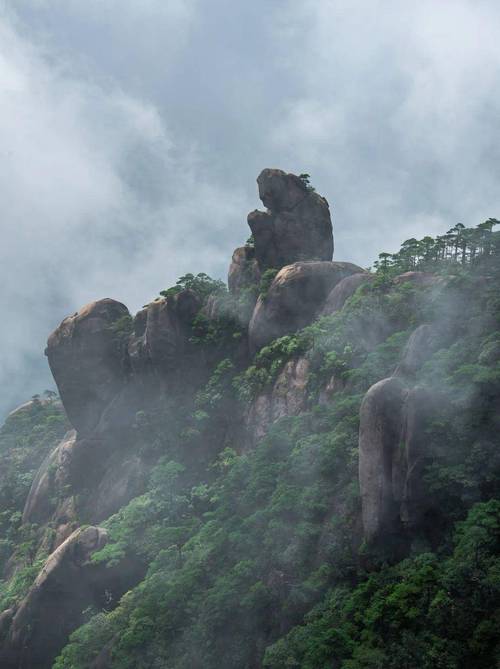 三清山天梁景区-图1