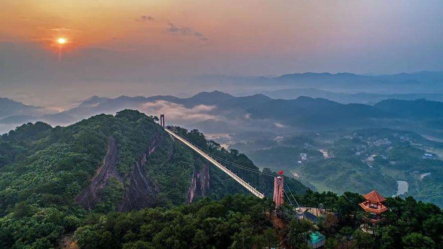 藤县石表山风景区-图1