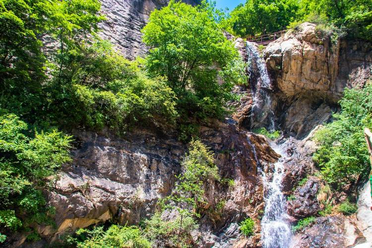 石家庄黑山大峡谷景区-图1