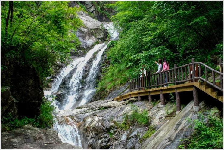 英山县桃花冲风景区-图1