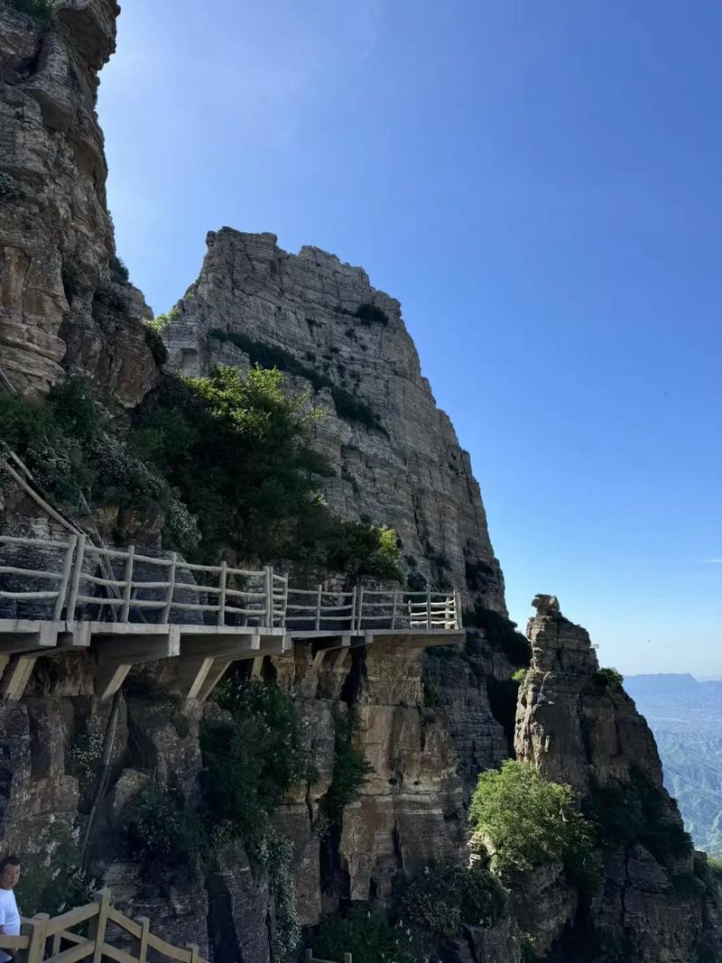 保定白石山风景区旅游攻略，如何规划一次完美的旅行？-图3