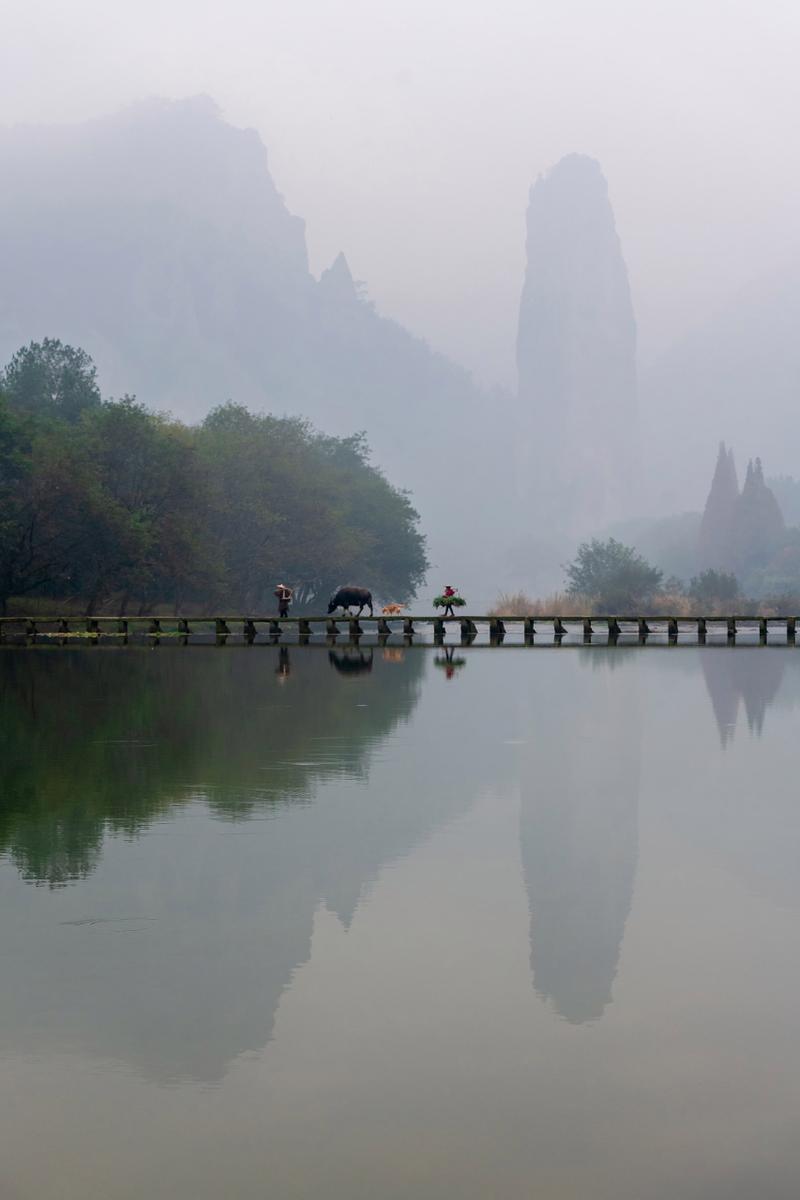 探索仙都景区，一份详尽的旅游攻略能带来怎样的旅行体验？-图3