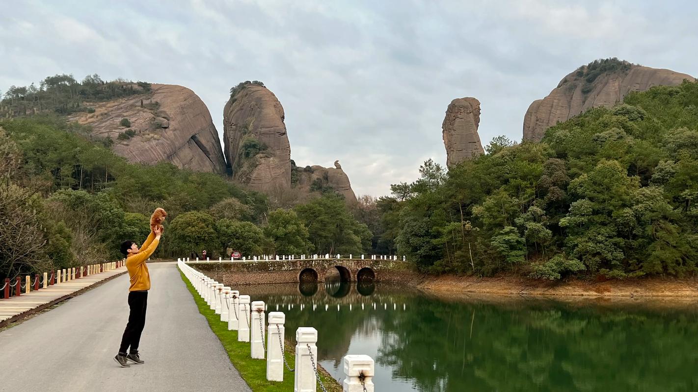 如何规划一次完美的龟峰风景区之旅？看这篇旅游攻略就够了！-图1